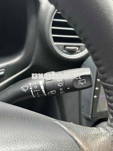 Kia Carens 2015 MT