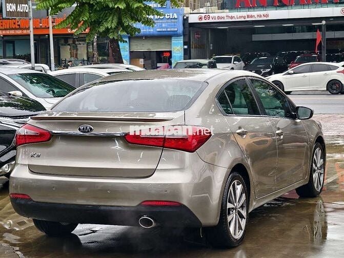 KIA K3 2015 1.6 MÀU VÀNG CÁT