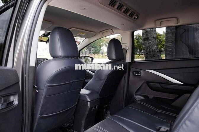 Mitsubishi Xpander 2025 Cross 1.5 AT Giao Ngay