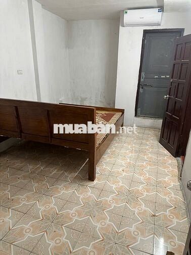 Nhà Nguyên căn cho thuê, diện tích 3 tầng 35 M2