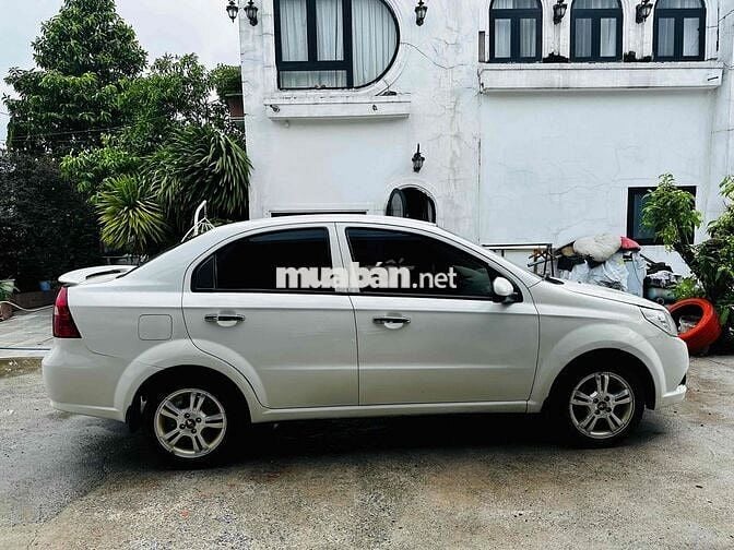 Chevrolet Aveo 2016 LTZ 1.5 AT - 159 tr ngay chủ