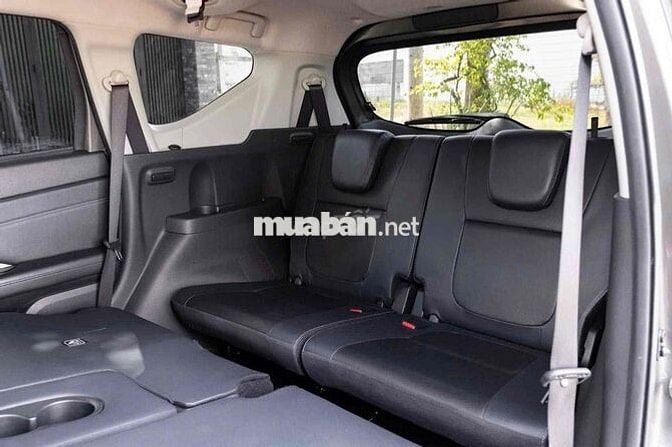 Mitsubishi Xpander 2025 Cross 1.5 AT Giao Ngay