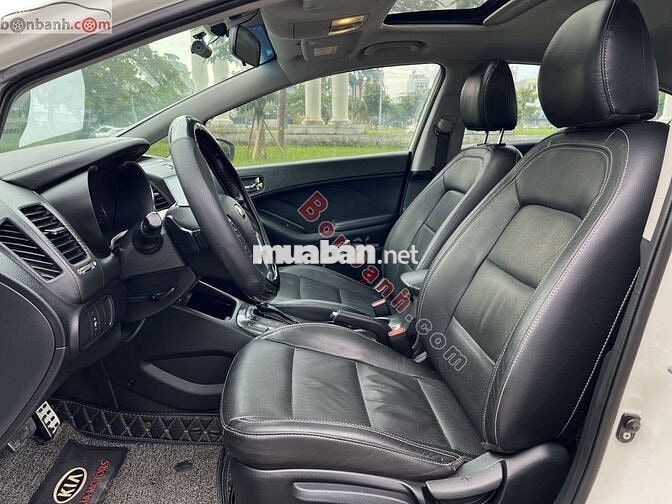 Kia K3 1.6 MT 2015 - 299Triệu