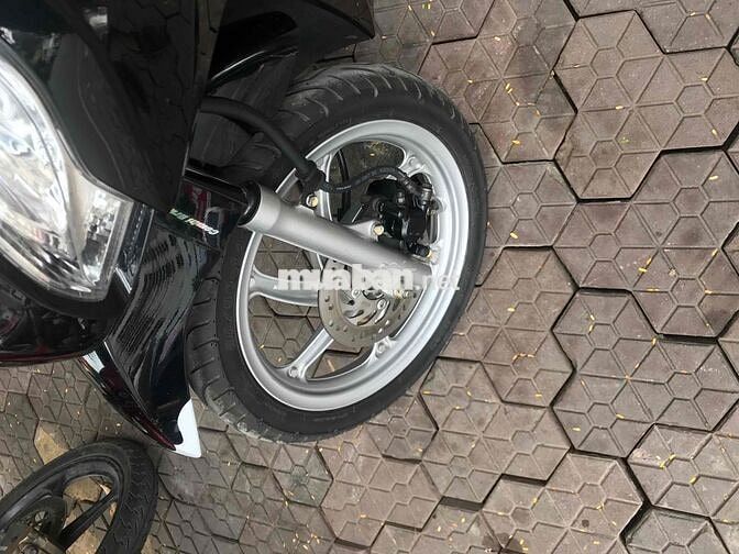 Vision đen bóng cuối 2019