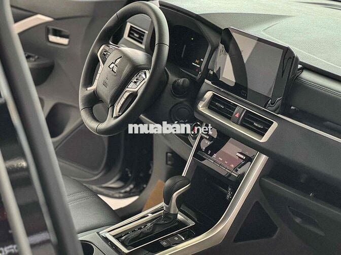 Mitsubishi Xpander 2025 Cross 1.5 AT Giao Ngay