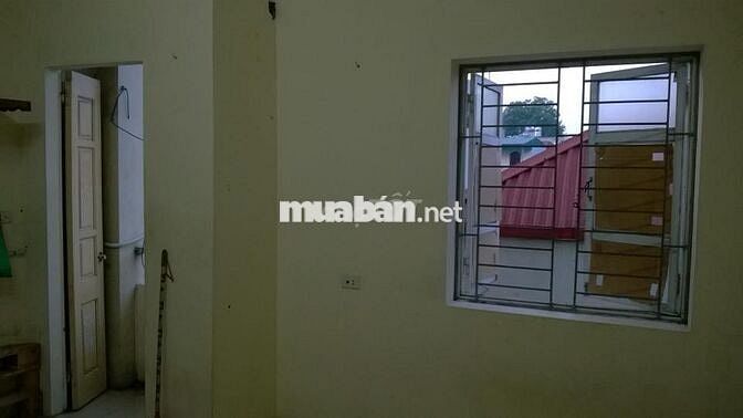 Phòng trọ ngõ 639 Hoàng Hòa Thám điều hòa PCCC tiêu chuẩn 2.7tr