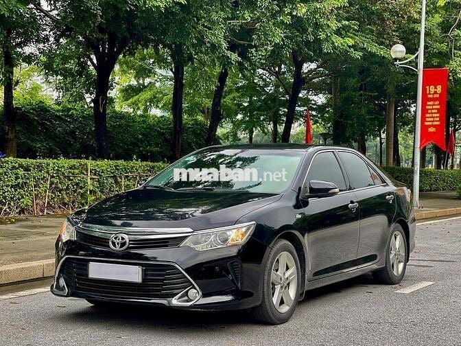 Toyota Camry 2017 2.5Q - 90000 km