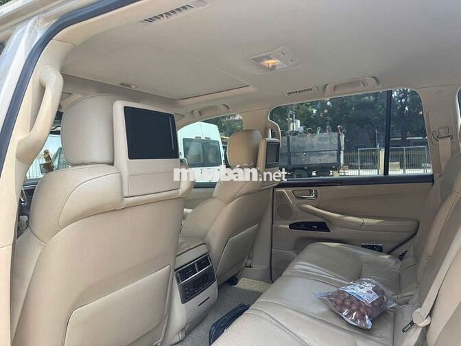 Lexus LX570 2012 – SUV sang trọng - 150000 km