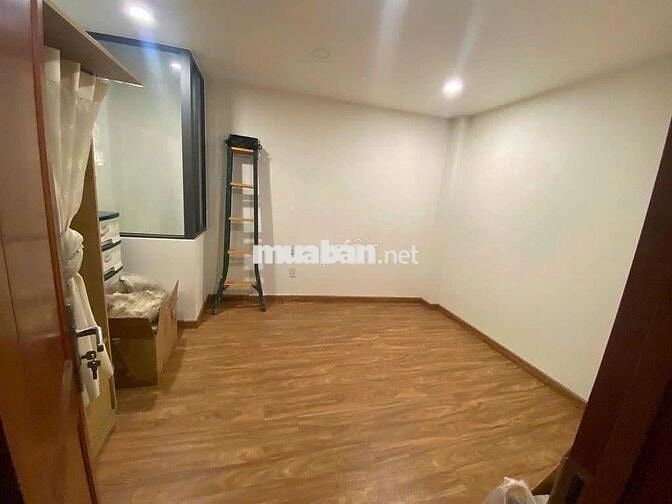Cho thuê nhà HXH Ung Văn Khiêm P25, Q Bình Thạnh