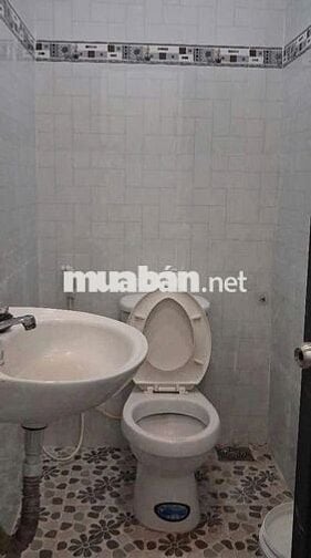 Cần bán nhà ngay Tân Hiệp 14 Hóc Môn. Sổ hồng riêng sẵn 660triệu Shr
