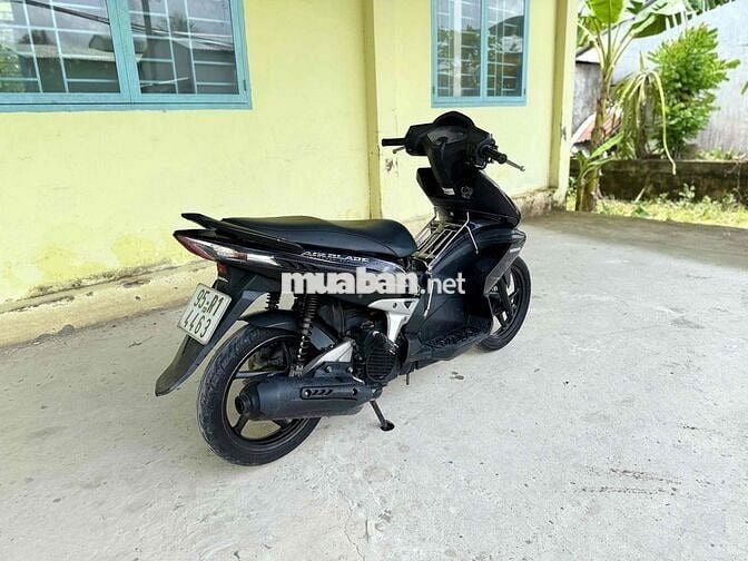 -Em Bán Air Blade 209 Máy Zin Êm Ấm Xe Sạch Đẹp