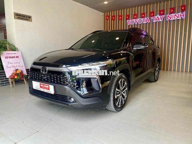 Toyota Corolla Cross 1.8V 2025 Xe hãng bán