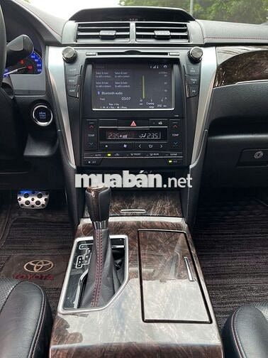 Toyota Camry 2017 2.5Q - 90000 km