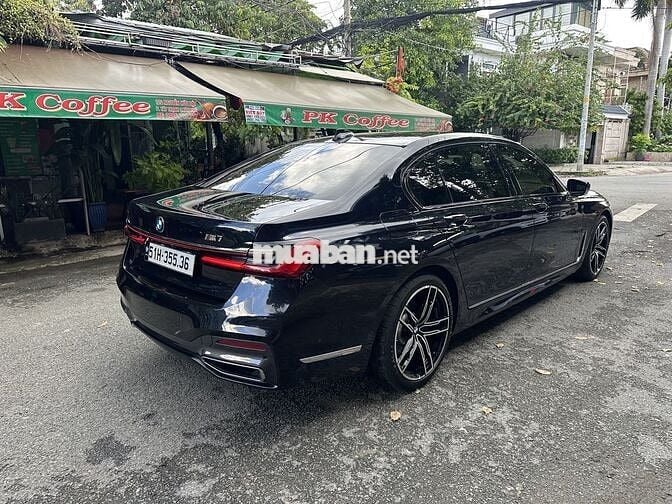 BMW 7 Series 2020 730Li M Sport - 50000 km