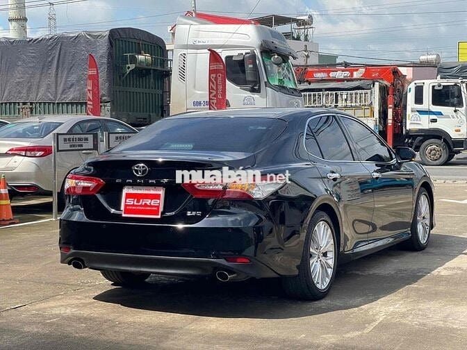 CAMRY 2.5Q đậm chất chủ tịch