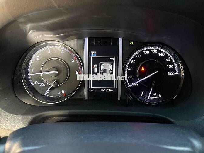 Toyota Fortuner 2.4G 4x2 AT Legender 2021