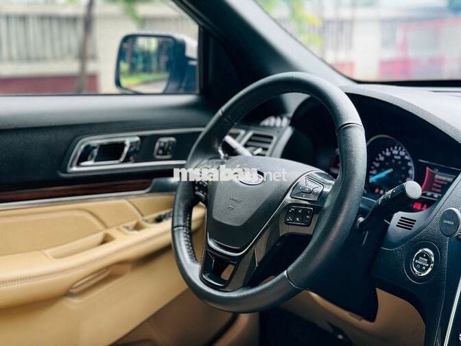 Ford Explorer 2017 2.3L Ecoboost - 76999 km