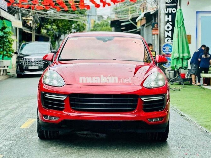 Porsche Cayenne Model 2016