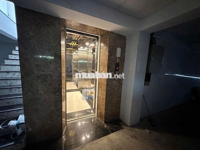 TÒA NHÀ 650M2 PCCC THẨM DUYỆT ĐIỆN 3FA 1FA ĐỦ THANG MÁY TRỆT 3 LẦU