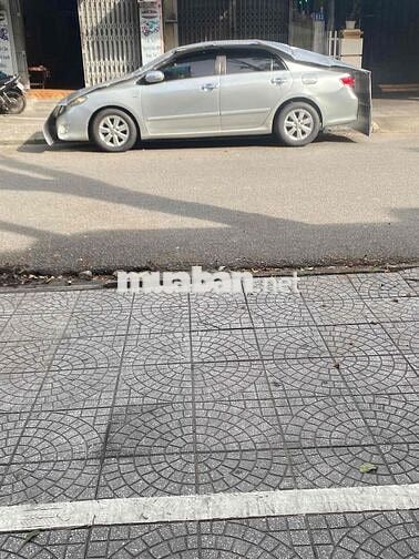 Toyota Corolla Altis 2009 1.8G số sàn BSTP