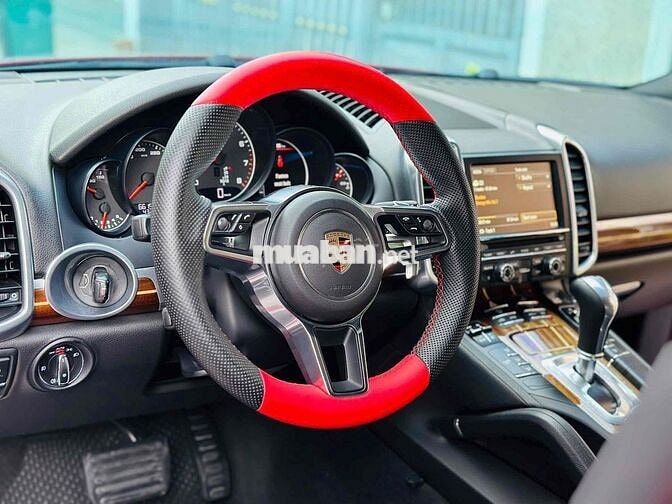 Porsche Cayenne Model 2016