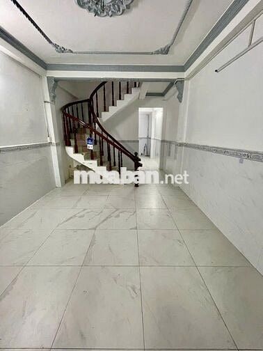 BÁN NHÀ TỈNH LỘ 10 KẾ QUẬN 6 GIÁP TÊN LỬA