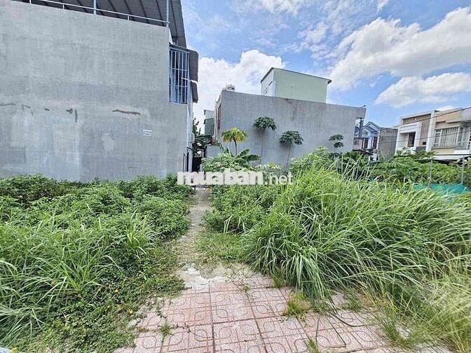 Đất góc 2 mặt tiền KDC lê Phong Tân Bình Dĩ An