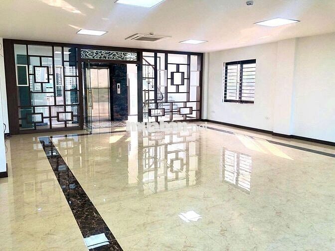 Chính chủ cho thuê văn phòng Khuất Duy Tiến 110m² – Giá 18tr/tháng