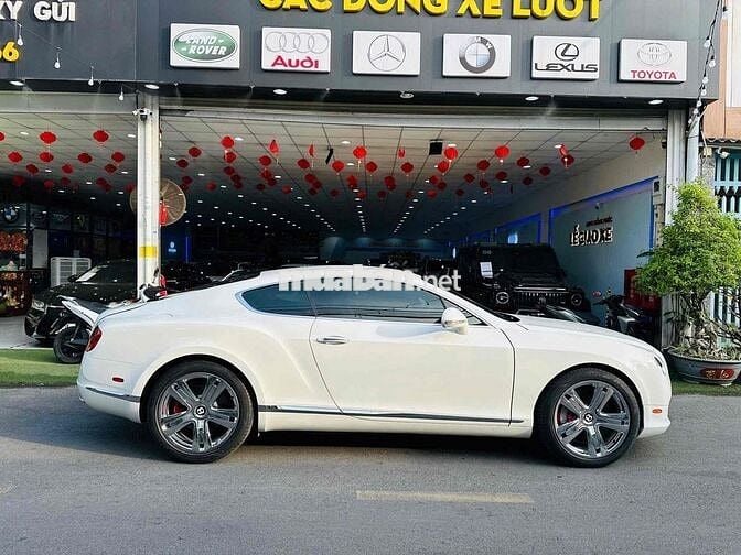 Bentley Continental GT Coupe Model 2014 siêu lướt
