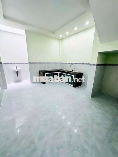 ĐƯỜNG NHỰA XE TẢI NÉ THÔNG HƯƠNG LỘ 2 CHIẾN LƯỢC 3 TẦNG 4M16M Hơn 5 TY