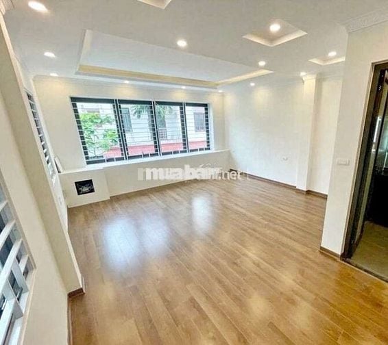 CHÍNH CHỦ BÁN NHÀ TẬP THỂ HOÀNG NGỌC PHÁCH, ĐỐNG ĐA, 85M, NHÀ DÂN