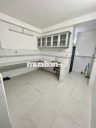 BÁN NHÀ TỈNH LỘ 10 KẾ QUẬN 6 GIÁP TÊN LỬA