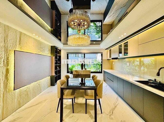 cho thuê nhà siêu phẩm (4x16) 3 lầu , 4pn , 5wc sẵn nội thất cao cấp