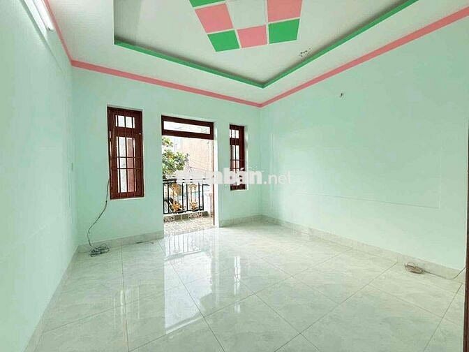 GẤP!! NHÀ Ở NGAY, (4.2 x16.8 ), PN TRỆT, HẺM OTO 5M, NHỈN 3 ĐỒNG TL