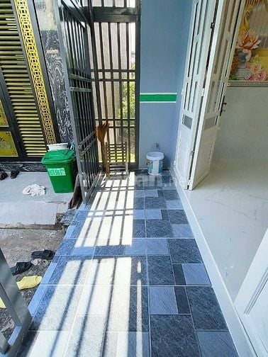  BÁN NHÀ 1 Trệt 1 Lầu Bình chánh.SHR. Giá 880 triệu