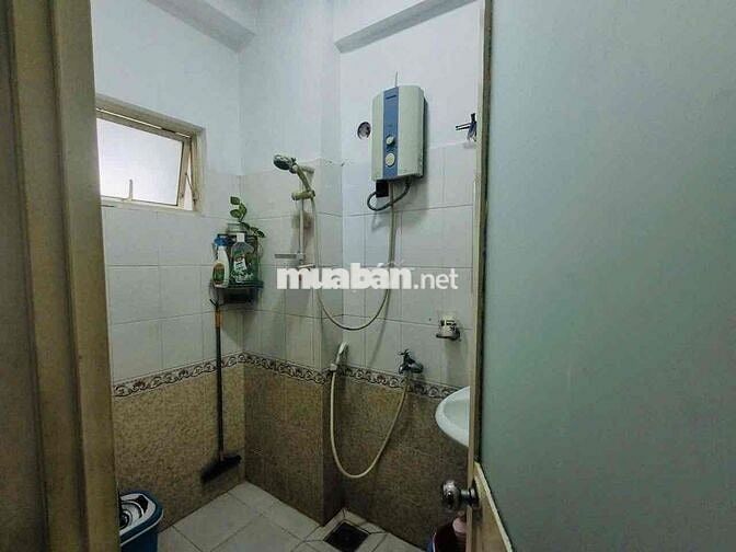 THƠM KÈO GÕ CỬA CC SỐ 1 TÔN THẤT  THUYẾT - VỊ TRÍ Ở NGAY BẾN VÂN ĐỒN