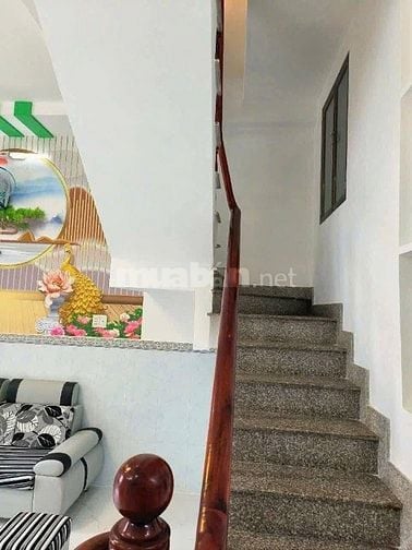  BÁN NHÀ 1 Trệt 1 Lầu Bình chánh.SHR. Giá 880 triệu