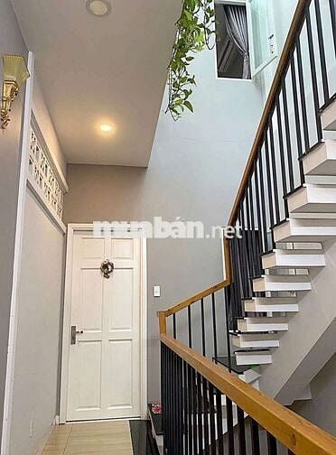 NHÀ 6 TẦNG BTCT - HẺM XE HƠI - HOÀN CÔNG ĐỦ.