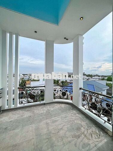 Nhà Đẹp Tân Cổ Điển Góc 2 Mặt Tiền Hẻm 567 Hồ Búng Xáng