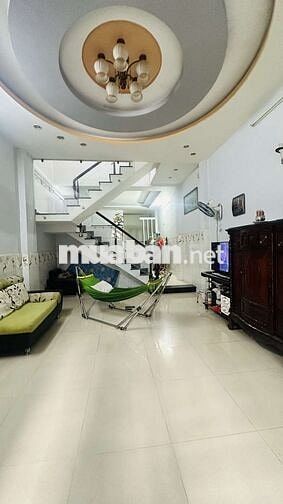 NHÀ ĐẸP GẤP BÁN – BÌNH TÂN, BHHB. DT: 4 × 16m .Giá: 3TỶ85. 1Trệt 1 Lầu