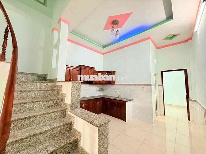 GẤP!! NHÀ Ở NGAY, (4.2 x16.8 ), PN TRỆT, HẺM OTO 5M, NHỈN 3 ĐỒNG TL