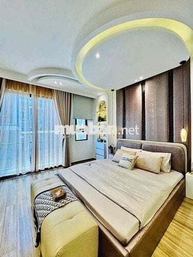 cho thuê nhà siêu phẩm (4x16) 3 lầu , 4pn , 5wc sẵn nội thất cao cấp