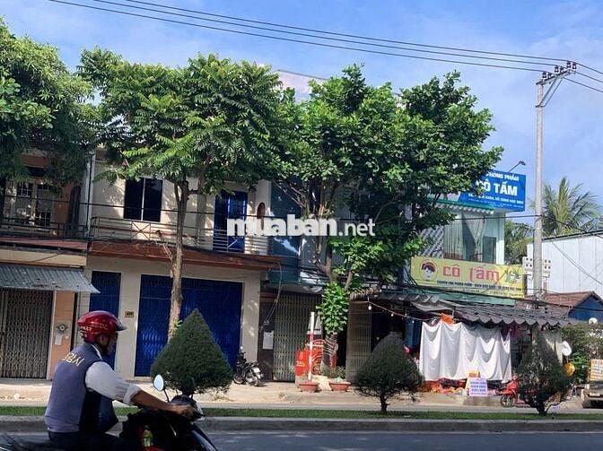 Nhà mặt tiền Nguyễn lương bằng
