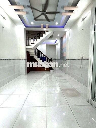Nhà 1 trệt 2 lầu sân thượng hẻm 193 đường số 6 Bình Hưng Hòa B