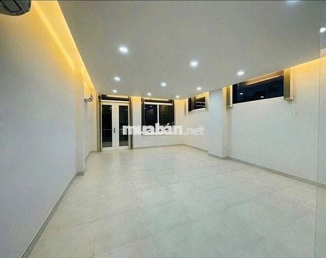 CỰC HOT! SIÊU PHẨM 17F Nguyễn Huy Tưởng - siêu rộng xe hơi vào nhà