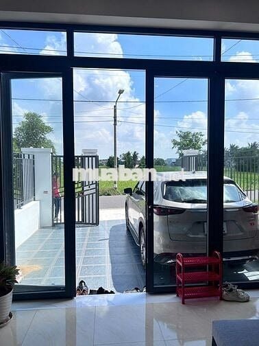 SIÊU PHẨM NHÀ PHỐ TRUNG TÂM CẦN ĐƯỚC – FULL NỘI THẤT CAO CẤP