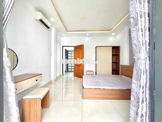 Cho Thuê 1PN Balcon 40m2 Giặt Riêng 3ng3xe Ngay ĐH Bách Khoa UEH Q10