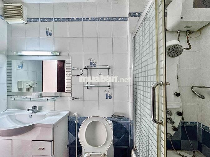 Căn hộ CC full nội thất mới có BAN CÔNG lớn kế BV Thống Nhất 7 Hiền