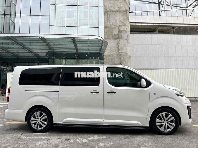 Bán xe Peugeot Traveller 2025