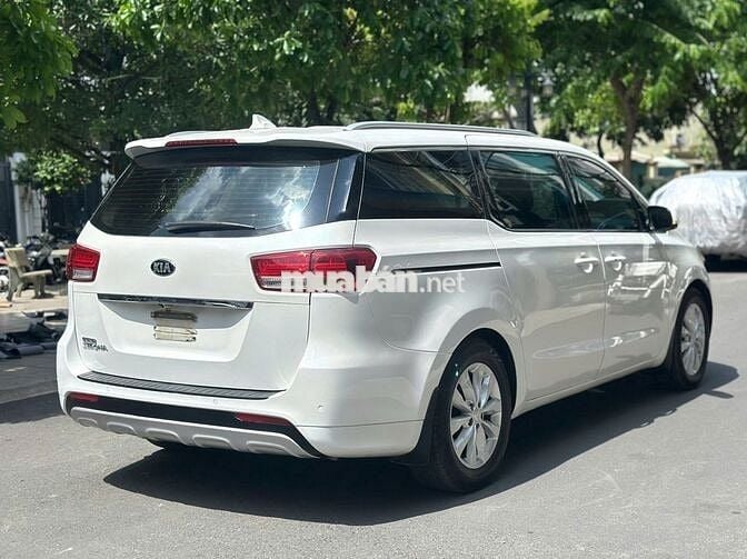 Kia Sedona 2016 3.3L GATH - 78000 km zin đẹp